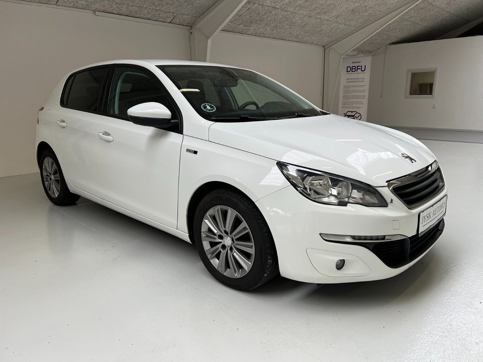 Peugeot 308 1,6 BlueHDi 120 Style 5d