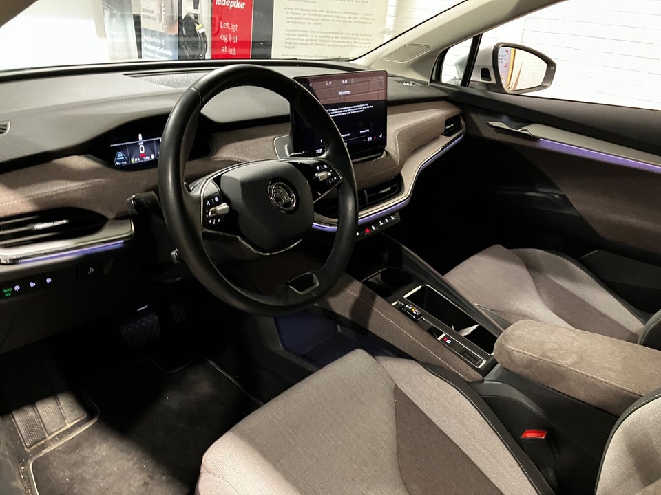 Skoda Enyaq 60 iV Lodge 5d