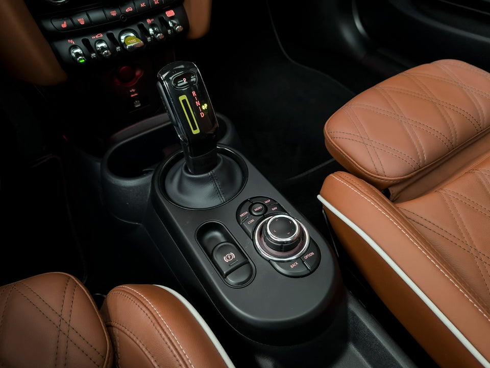 MINI Cooper SE Yours Trim 3d