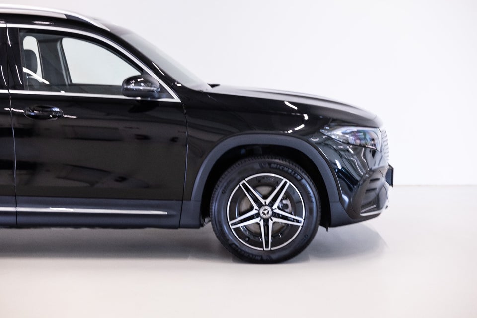 Mercedes EQB250+ AMG Advance 5d