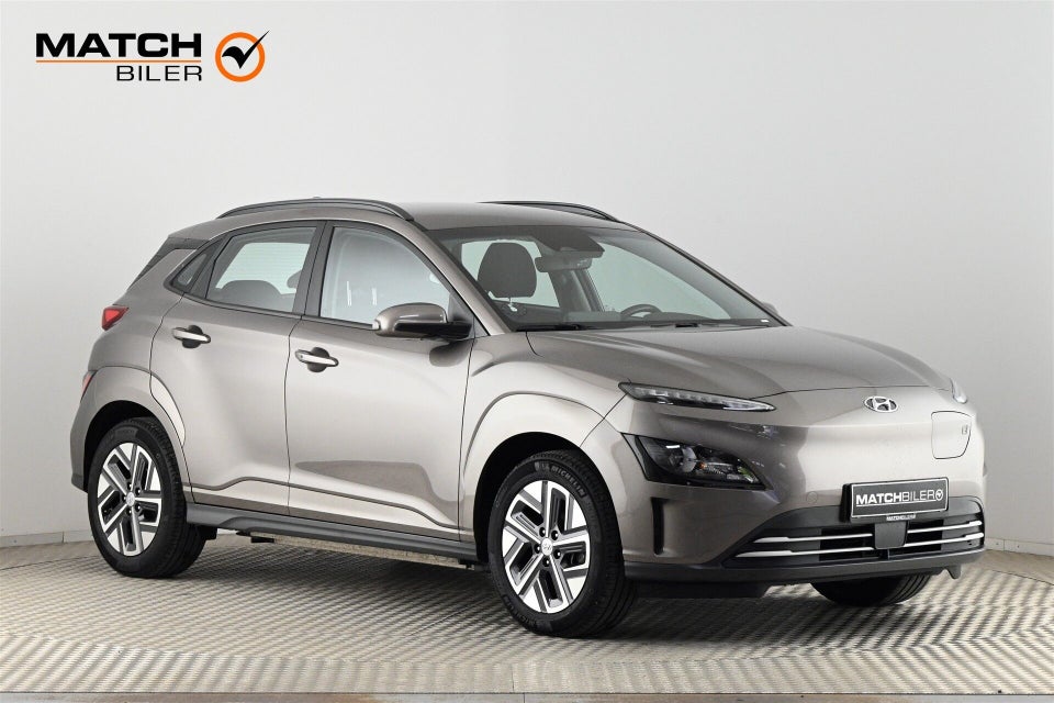 Hyundai Kona 39 EV Essential 5d