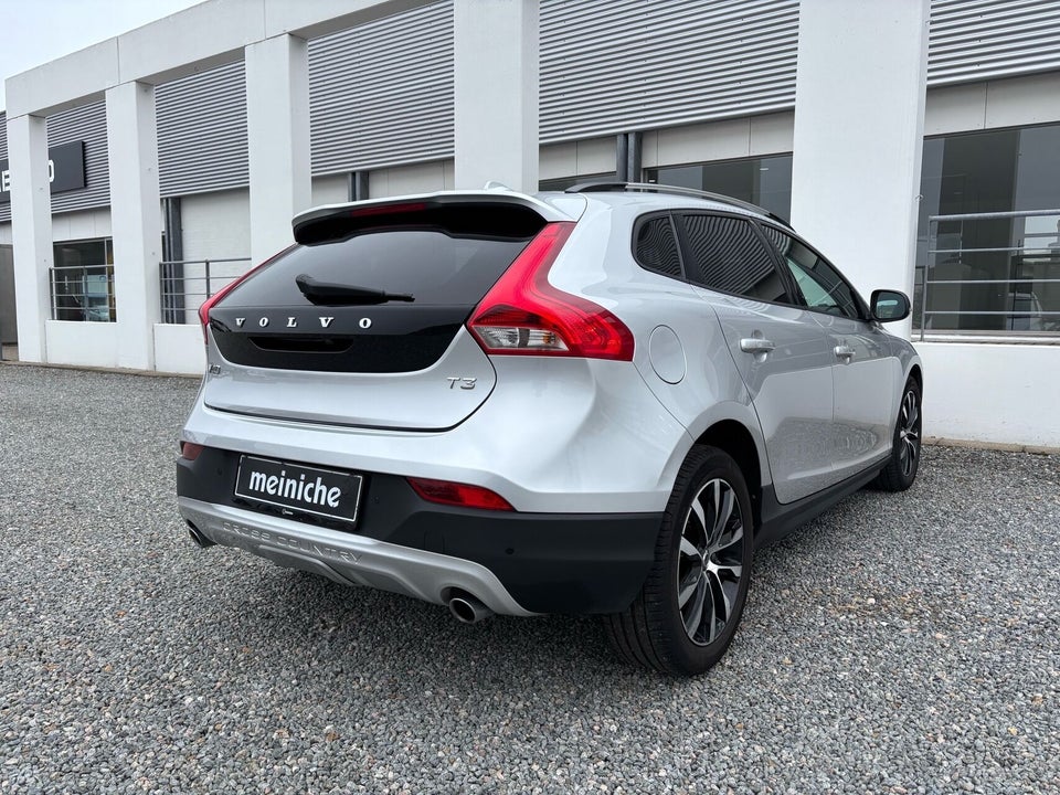 Volvo V40 CC 1,5 T3 152 Dynamic Edition aut. 5d