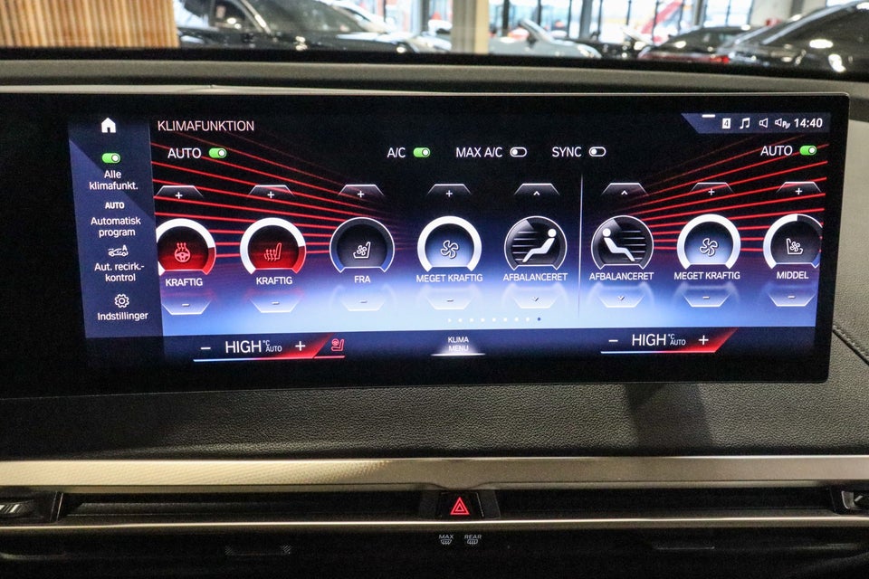 BMW iX xDrive40 M-Sport 5d