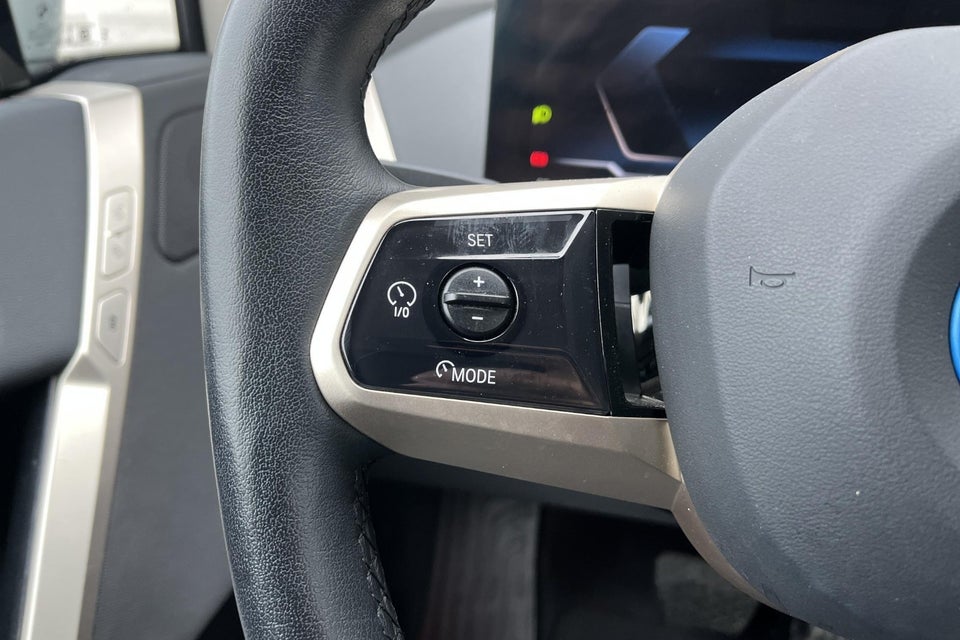 BMW iX xDrive40 5d