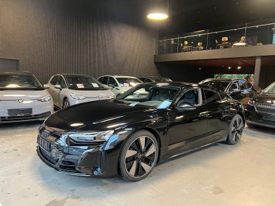 Audi e-tron GT quattro 4d