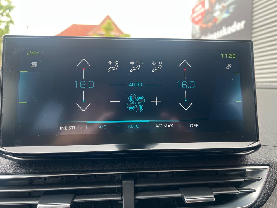 Peugeot 3008 1,6 Hybrid First Selection EAT8 5d