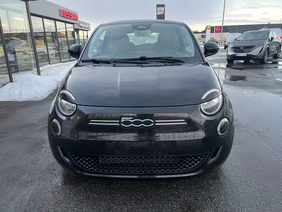 Fiat 500e 42 Icon 3d