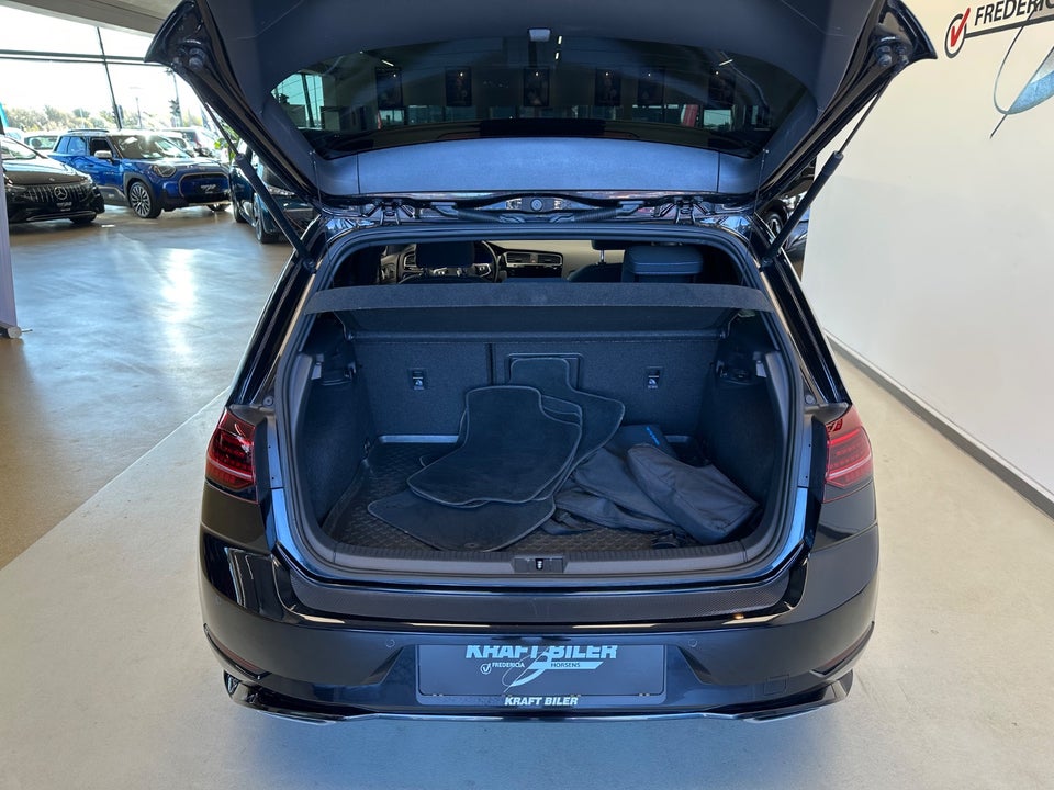 VW Golf VII 1,4 GTE DSG 5d