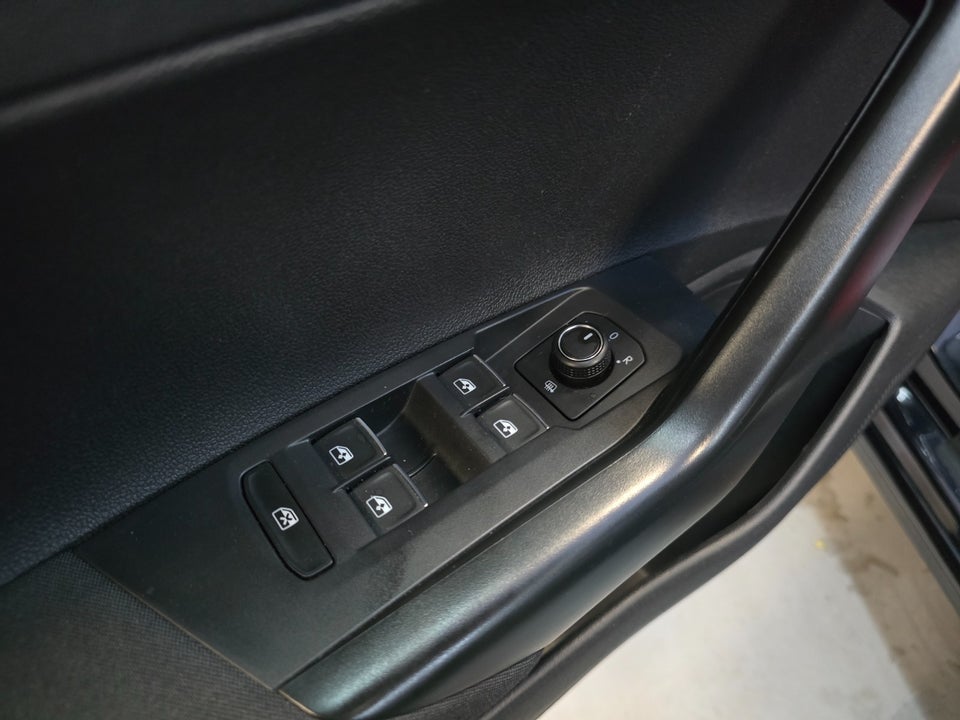 VW Polo 1,0 TSi 115 Highline DSG 5d