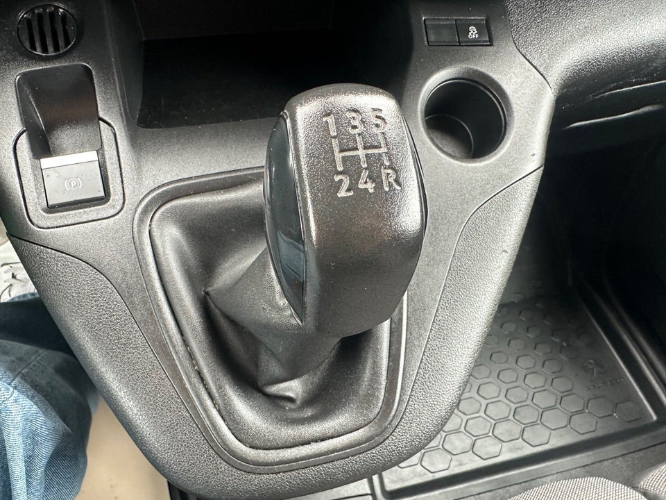 Peugeot Partner 1,5 BlueHDi 100 L1V1 Plus Van