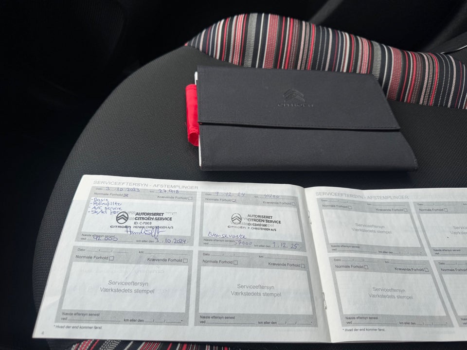 Citroën C1 1,0 VTi Attaque+ 5d
