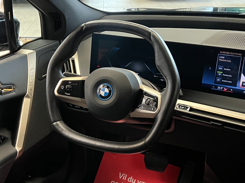 BMW iX xDrive40 Fully Charged 5d