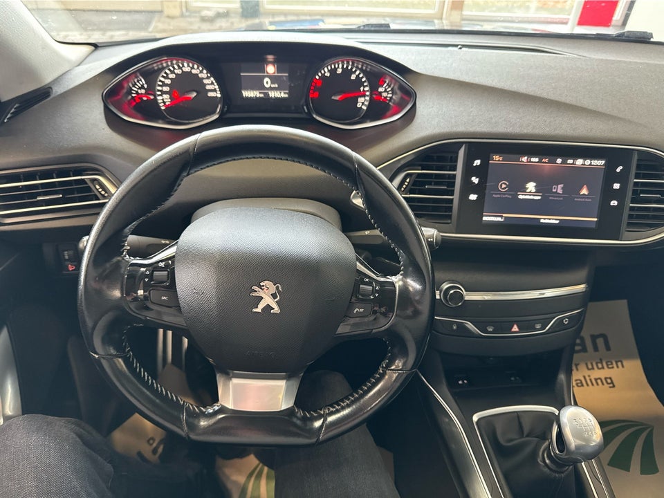 Peugeot 308 1,6 BlueHDi 120 Allure Sky SW 5d