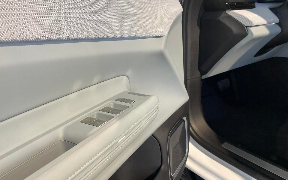 Polestar 4 Long Range Performance AWD 5d