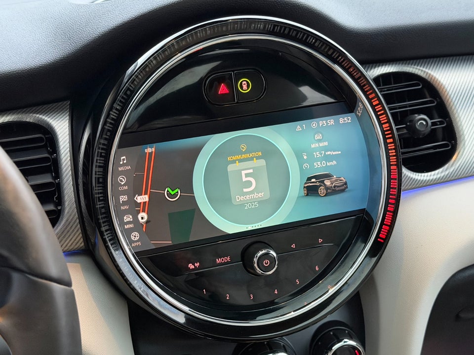 MINI Cooper SE Maximise 3d