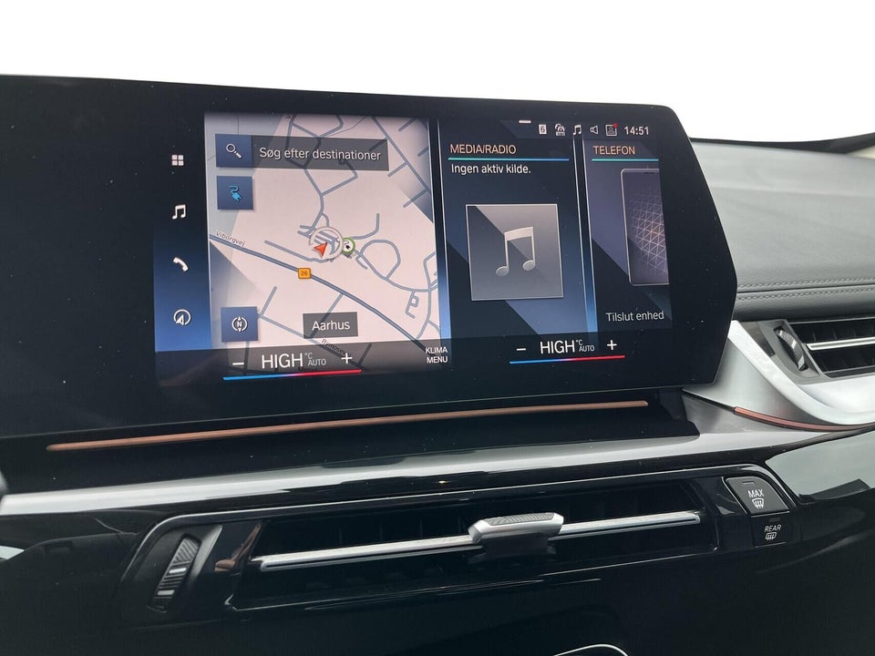 BMW iX1 xDrive30 X-Line 5d