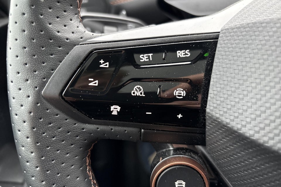 Cupra Born 77 Pasión 5d