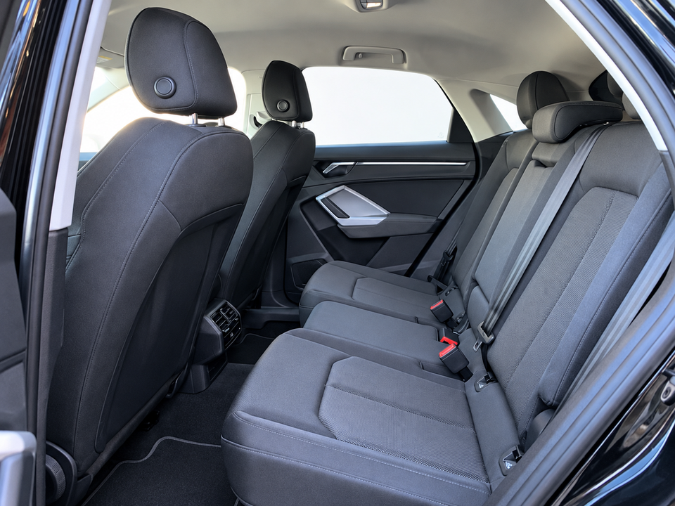 Audi Q3 45 TFSi e Prestige Sportback S-tr. 5d