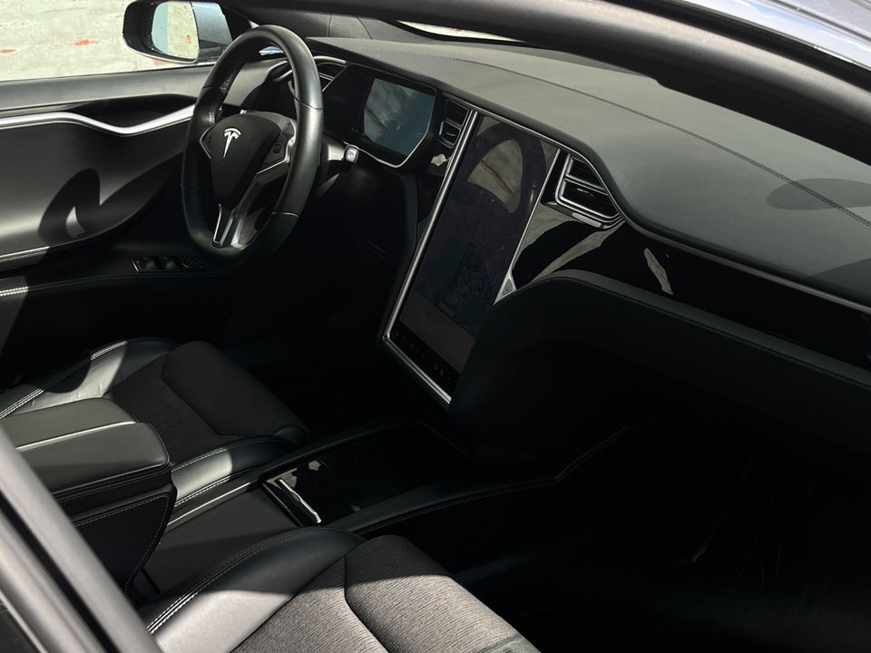 Tesla Model S 75 5d
