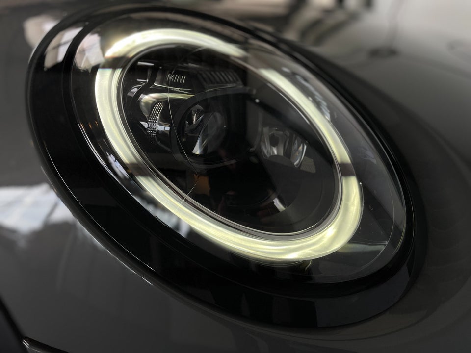 MINI Cooper SE Yours Trim 3d