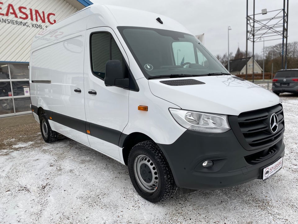 Mercedes Sprinter 317 2,0 CDi A2 Kassevogn aut. RWD