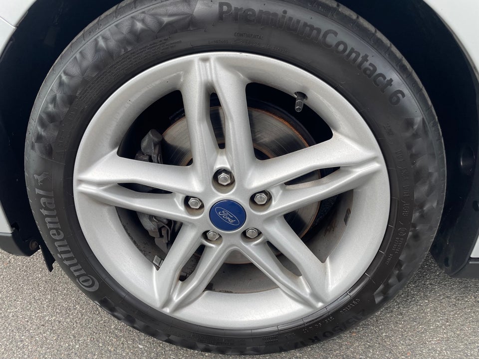 Ford Focus 1,5 SCTi 150 Titanium stc. 5d