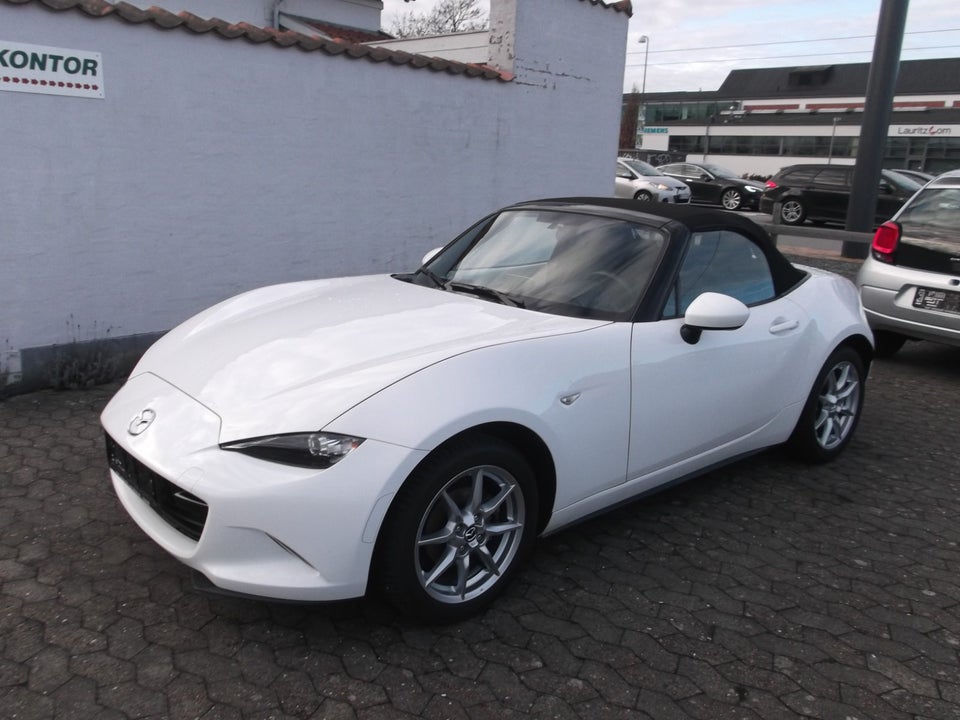 Mazda MX-5 1,5 SkyActiv-G 131 Roadster 2d