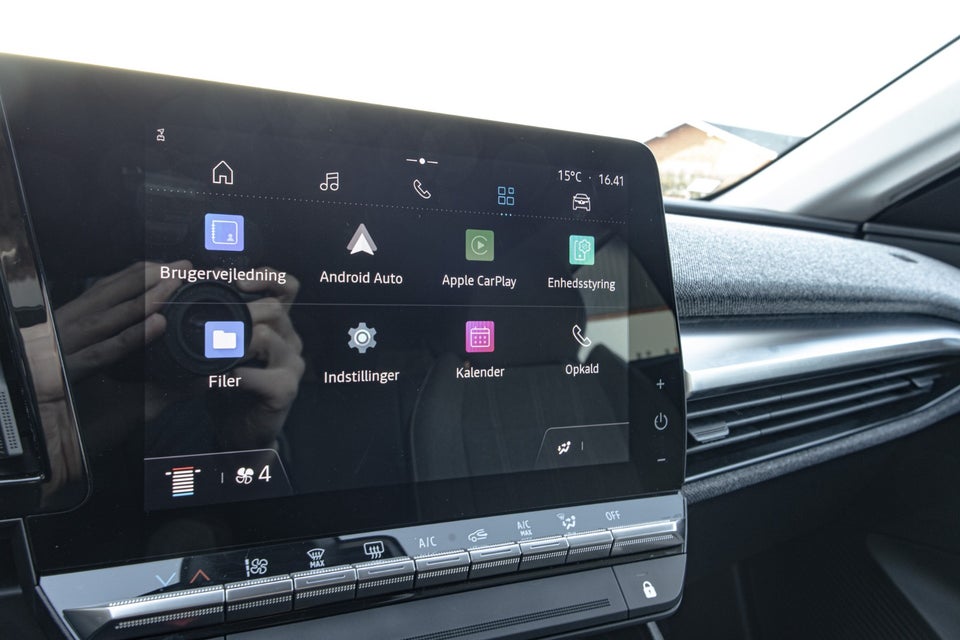 Renault Megane E-Tech 40 Equilibre 5d