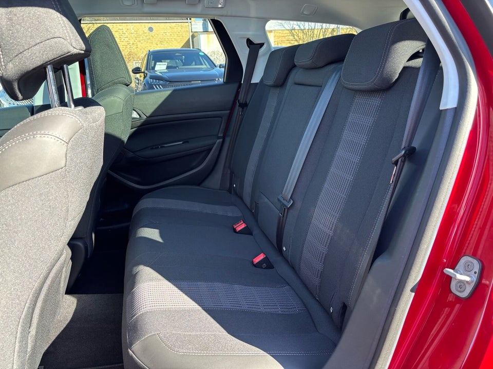 Peugeot 308 1,6 BlueHDi 120 Allure Sky SW EAT6 5d