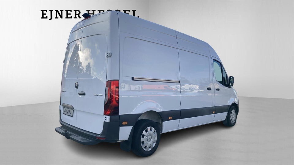 Mercedes Sprinter 215 2,0 CDi A2 Kassevogn aut. FWD