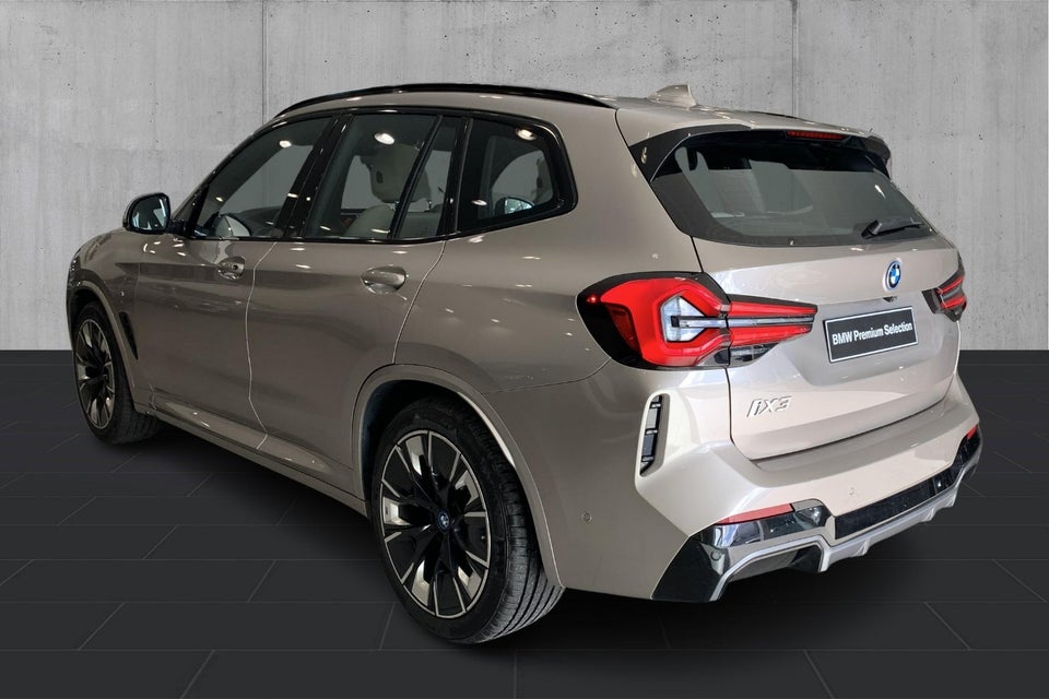 BMW iX3 Charged Plus M-Sport 5d
