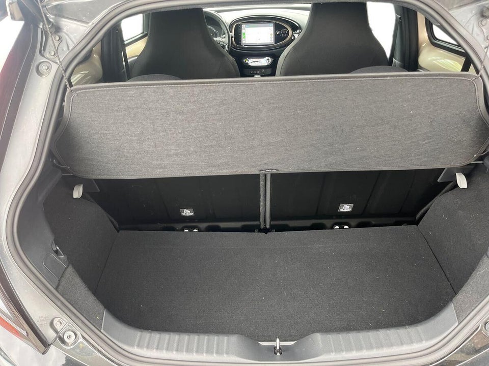 Toyota Aygo X 1,0 Envy s-CVT 5d
