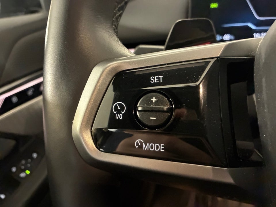 BMW i5 eDrive40 M-Sport 4d
