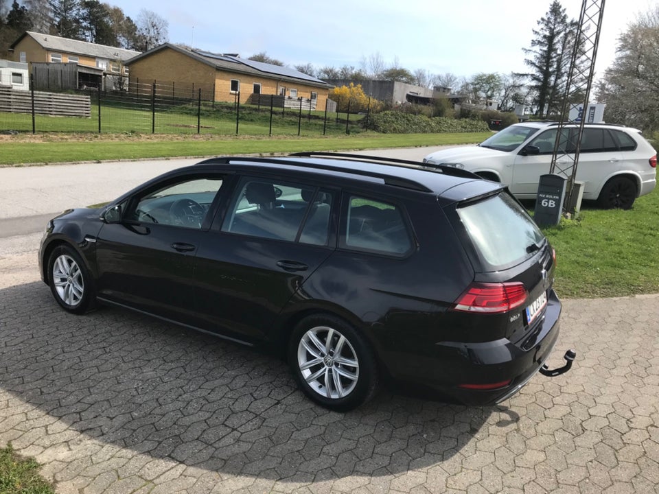 VW Golf VII 1,5 TSi 130 Comfortline 5d