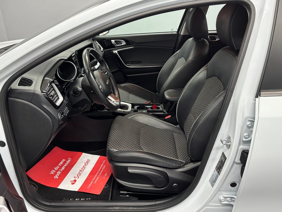 Kia XCeed 1,6 PHEV Spirit DCT 5d