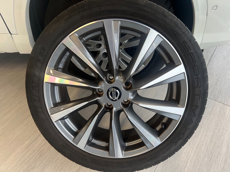 Nissan Qashqai 1,3 Dig-T 160 Tekna+ Dynamic DCT 5d