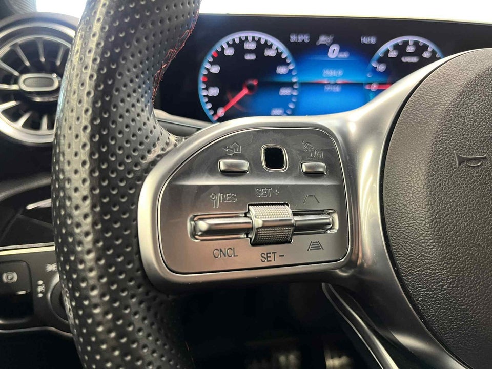 Mercedes A250 e 1,3 AMG Line aut. 5d