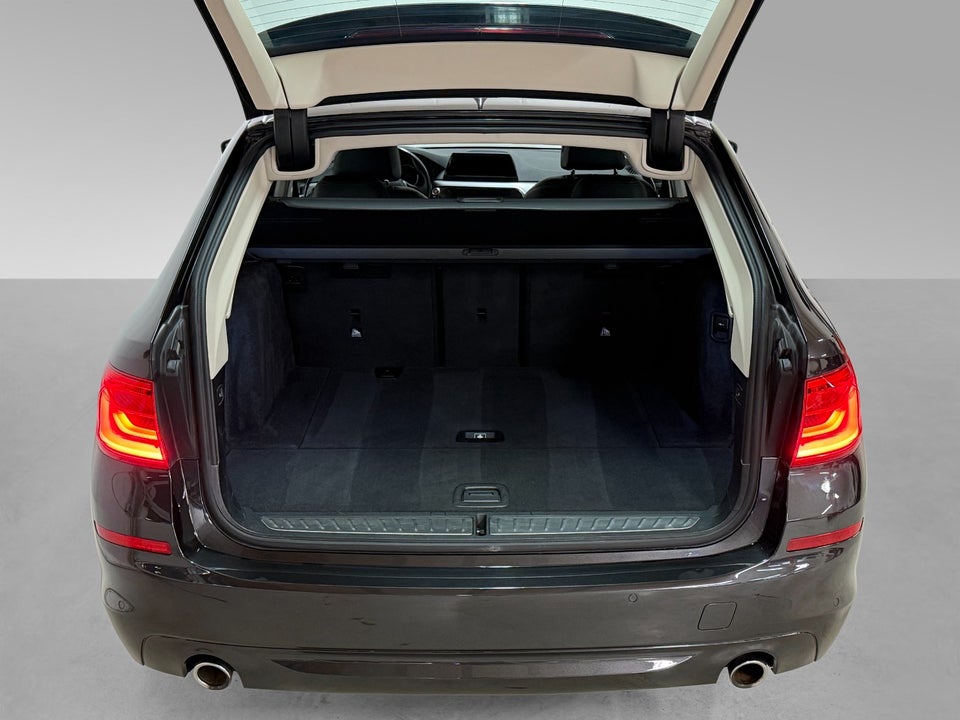 BMW 530d 3,0 Touring aut. 5d