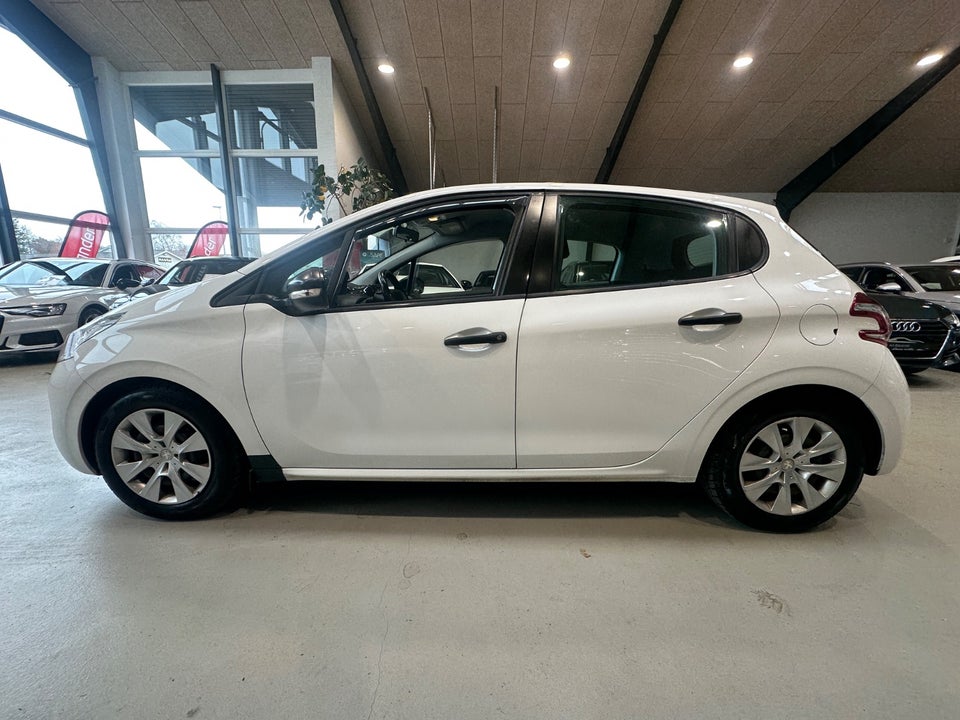 Peugeot 208 1,0 VTi Access Air 5d