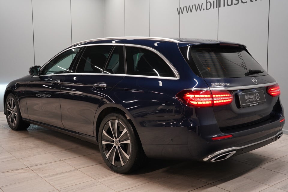 Mercedes E300 de 2,0 Avantgarde stc. aut. 5d