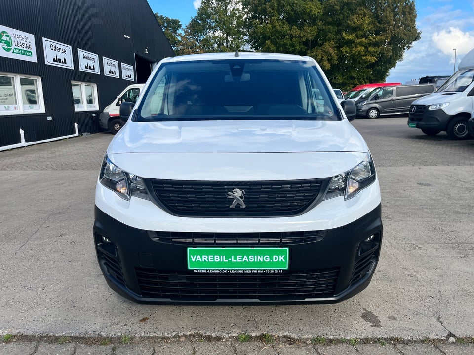 Peugeot Partner 1,5 BlueHDi 100 L2V2 Ultimate Van