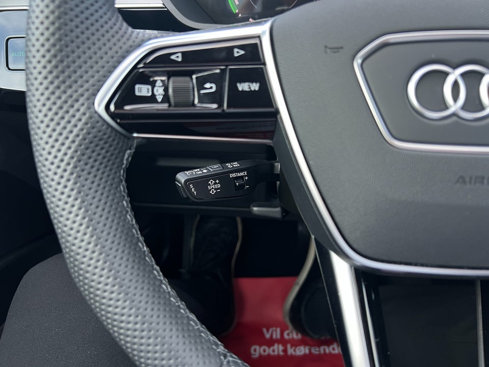 Audi e-tron 55 S-line quattro 5d