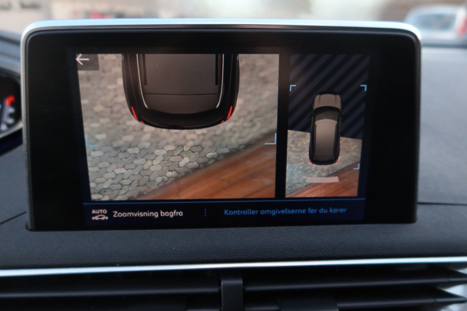 Peugeot 3008 1,2 e-THP 130 Allure EAT6 5d