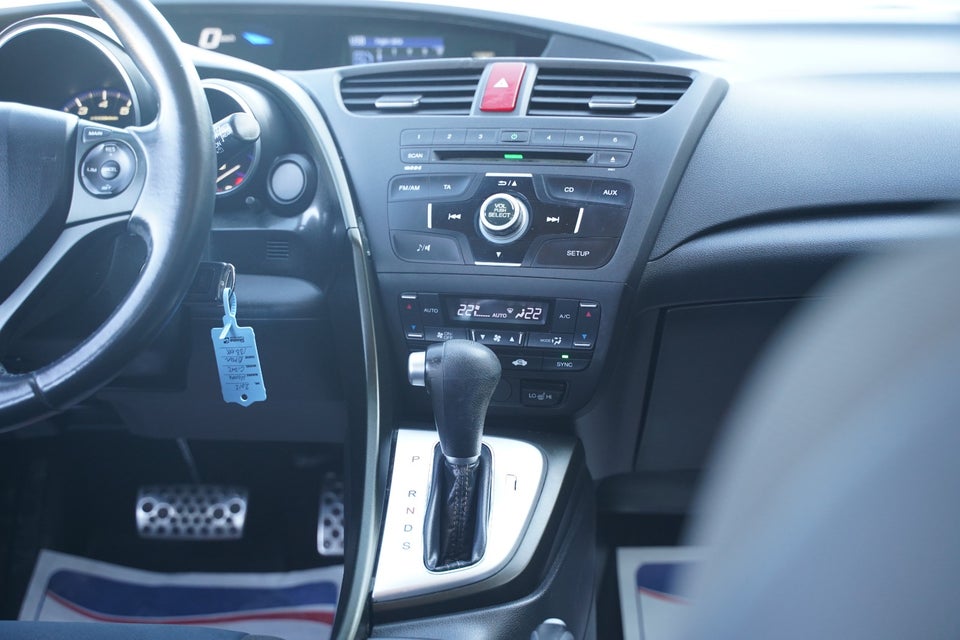 Honda Civic 1,8 i-VTEC Sport aut. 5d