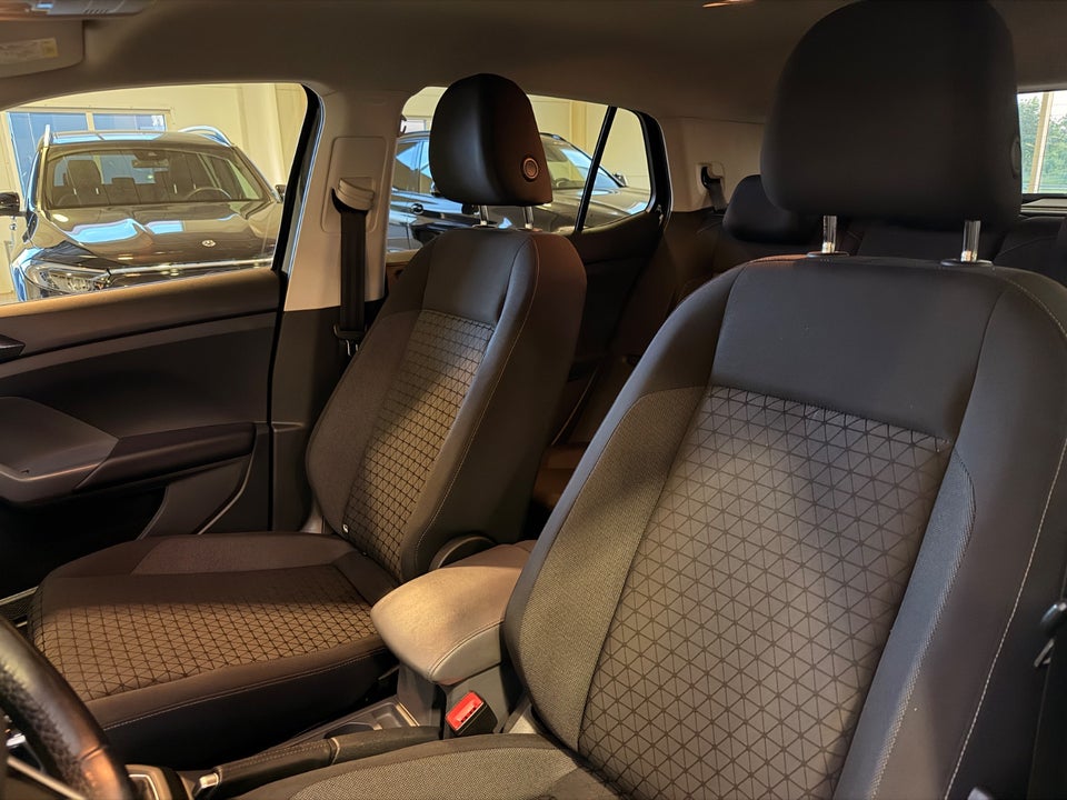 VW T-Cross 1,0 TSi 115 Life DSG 5d