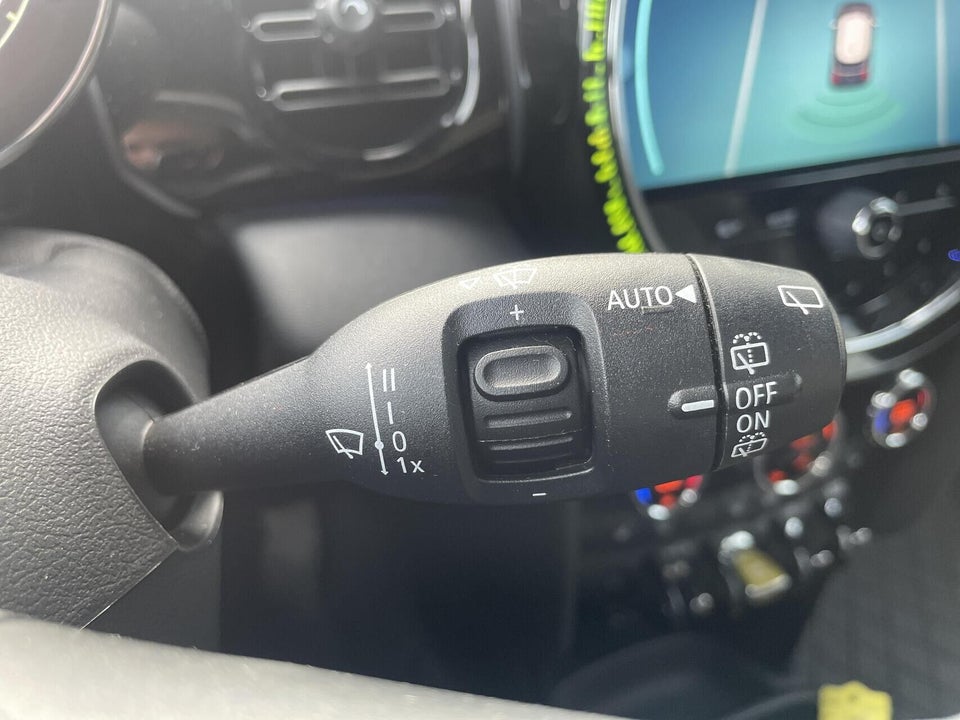 MINI Cooper SE Classic Trim 3d