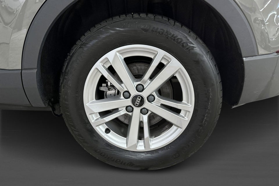 Audi Q3 45 TFSi e Attitude plus S-tr. 5d