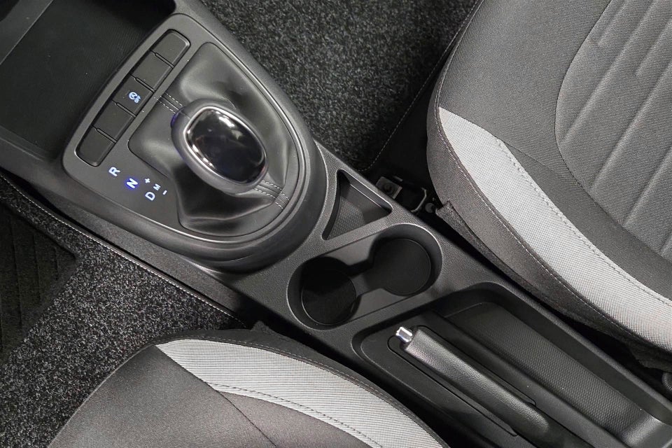 Hyundai i10 1,0 MPi Essential AMT 5d