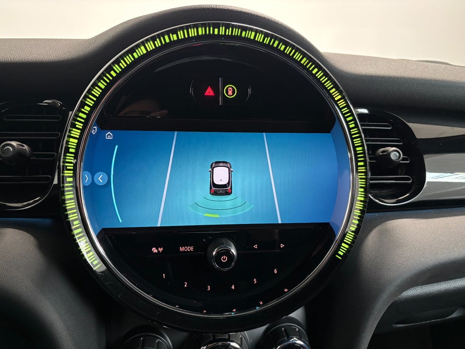 MINI Cooper SE Classic Trim 3d