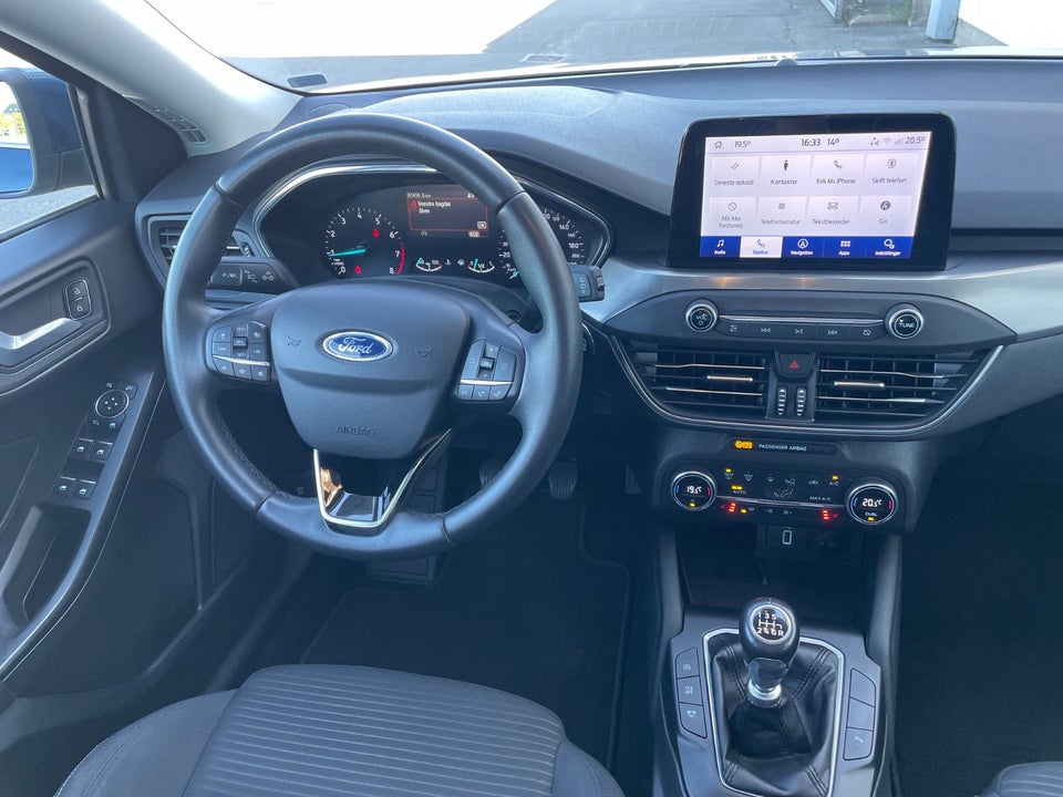 Ford Focus 1,0 EcoBoost mHEV Titanium X stc. 5d